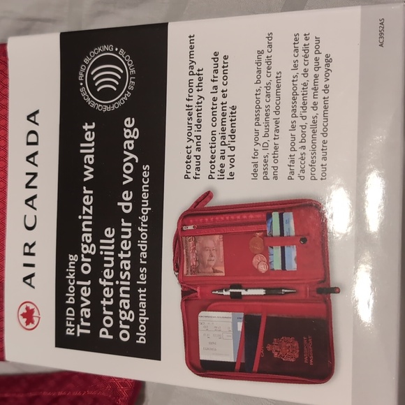 Travel Accessories Set - Picture 2 of 8